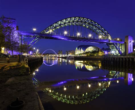 The Tyne Bridge at dusk, Newcastle upon Tyne, Tyne and Wear - GraemePeacock