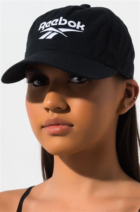 REEBOK CLASSIC LOST & FOUND CAP | Sport hair, Hat hairstyles, Sports ...