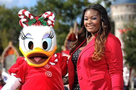 'Disney Parks Christmas Day Parade' Airs December 25 on ABC - AllEars.Net