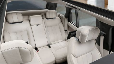 2023 Range Rover Interior and Cargo Space