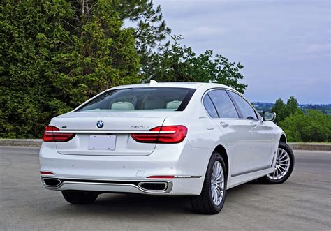 2017 BMW 750Li xDrive Executive Road Test | The Car Magazine