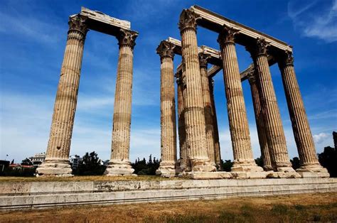 Top 10 Most Famous Greek Temples