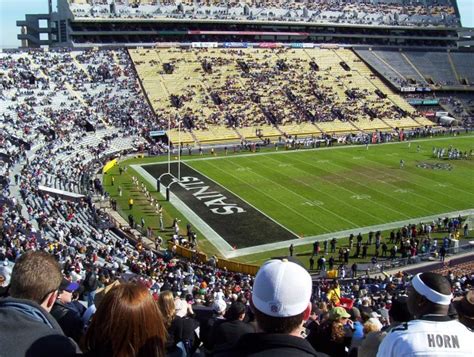 File:New Orleans Saints at Tiger Stadium.jpg - Wikipedia