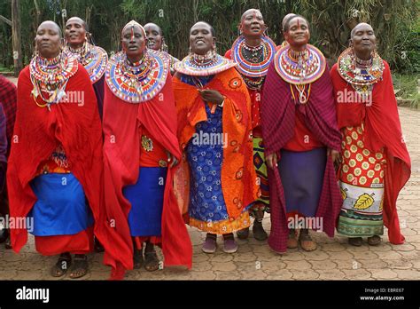 massai group with traditional clothing, Kenya, Masai Mara Stock Photo ...