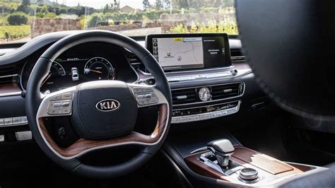 2022 Kia K9 Interior Revealed With Big Screen, Fingerprint ...