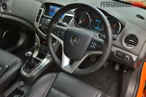 2014 Holden Cruze SRi-V interior