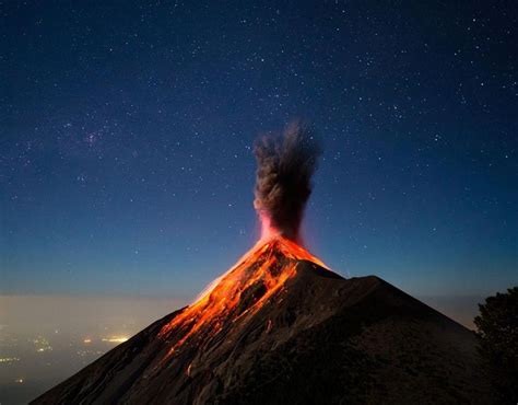 IdeasDrop on Twitter | Volcano, Erupting volcano, Nature