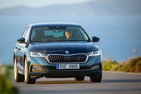 Hungary January 2023: Skoda Octavia topples Suzuki S-Cross, Vitara ...