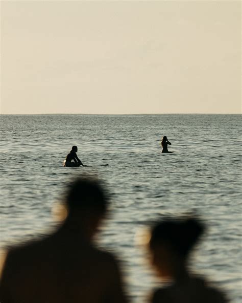 Surfing Uluwatu on Behance