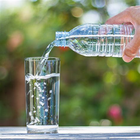 9 Ways Drinking Water Helps Your Health | Benefits of drinking water ...