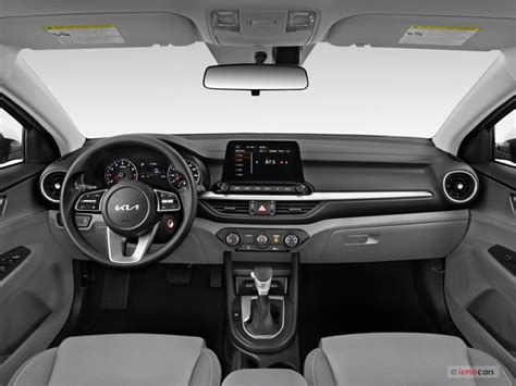 2023 Kia Forte: 78 Interior Photos | U.S. News