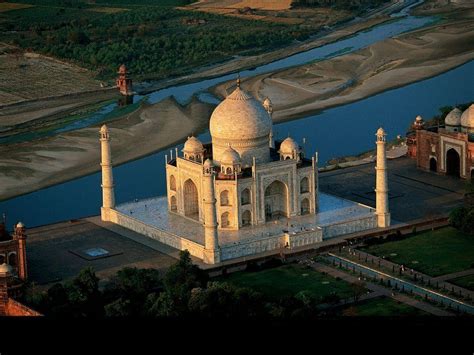 Balloon-ride for tourists to get an aerial view of Taj Mahal - News ...