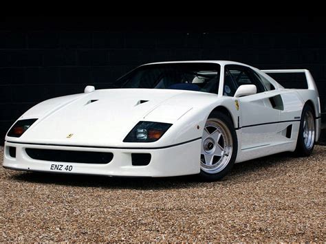 Ferrari F40: Photo Album Of A Motoring Legend | AutoInjected.com