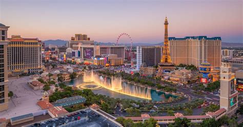 12 Best Hotels in Las Vegas. Hotels from $17/night - KAYAK