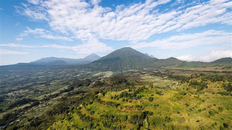 Mount Karisimbi Trek | Volcanoes National Park | Rwanda | Expert Africa