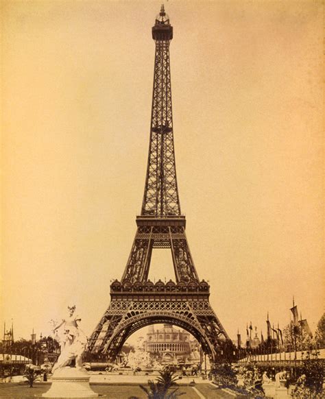 File:Eiffel Tower, looking toward Trocadéro Palace, Paris Exposition ...