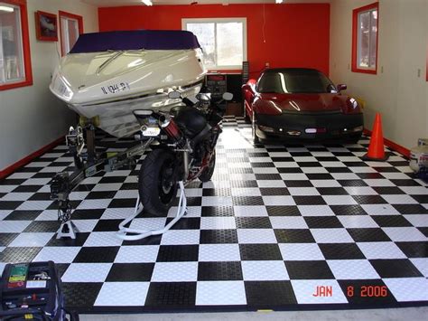 27 Awesome Garage Flooring Designs - The Handy Guy | Garage design ...