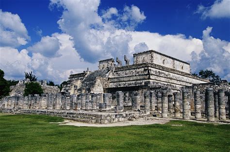 temple-of-the-warriors-at-chichen-itza - Yucatan Pictures - Yucatán ...