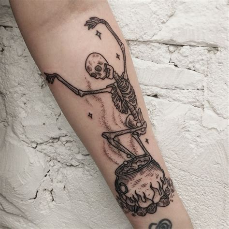 @pearlclapp Toronto, ON | Skeleton tattoos, Sleeve tattoos, Sleeve ...