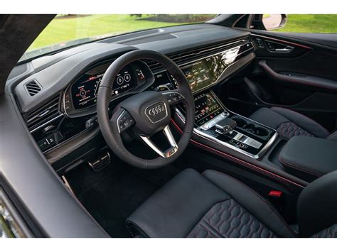 2023 Audi Q8: 30 Interior Photos | U.S. News