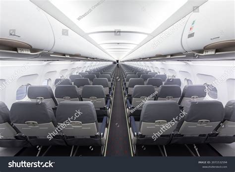 1,046 Airbus A320 Cabin Images, Stock Photos & Vectors | Shutterstock