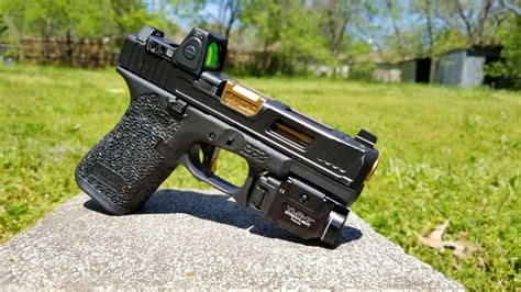 Anyone else here hate money? Glock 19 Gen 5 : r/Glocks