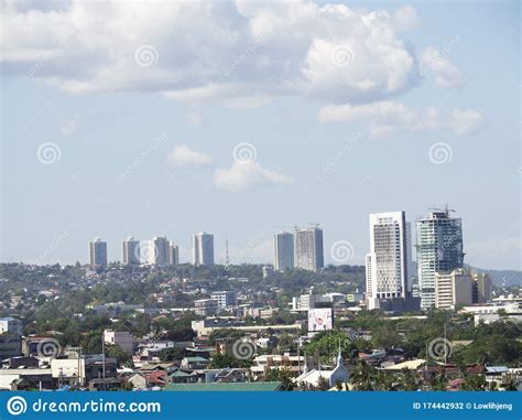 Cebu city skyline editorial photography. Image of architectural - 174442932