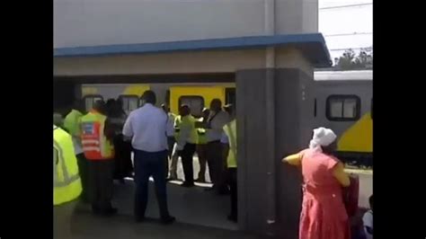 Hundreds Injured In South Africa Train Crash