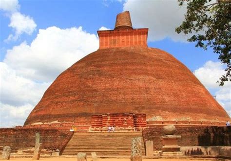 JETHAWANARAMAYA STUPA - Tropical Life Dambulla | Rooms in Dambulla | 04 ...