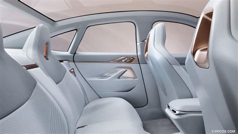 BMW i4 Concept | 2020MY | Interior, Rear Seats