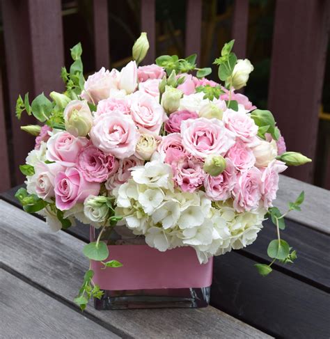 Sweet pink and white flower arrangement. | Pink flower arrangements ...