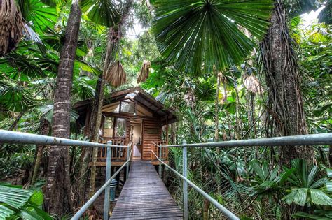 What is an Eco Lodge? The Top 20 Eco Resorts & Eco Hotels in the World