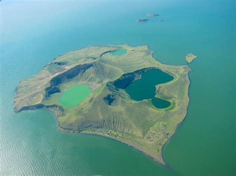 Fascinating facts about Lake Turkana in northern Kenya ...