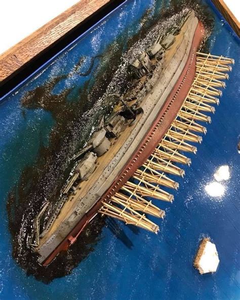 Pin by Michelle Kolm on Dioramas | Model ship building, Model warships ...