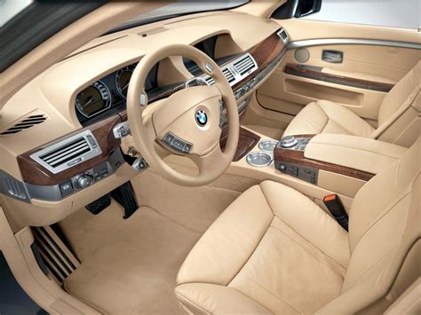 E65 BMW 7-series interior | Bmw 7 series, Bmw dealership, Bmw isetta