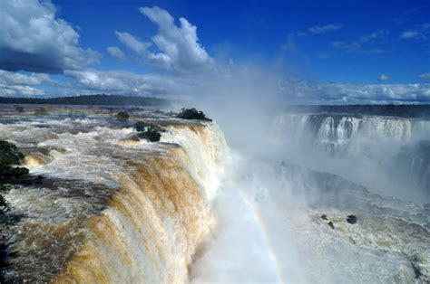 File:1 iguazu falls brazil 2010.jpg - Wikipedia