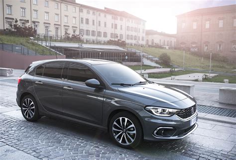 2016 Fiat Tipo Hatchback and Station Wagon Priced in the UK - autoevolution