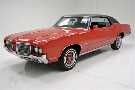 1972 Oldsmobile Cutlass Supreme | Classic Auto Mall