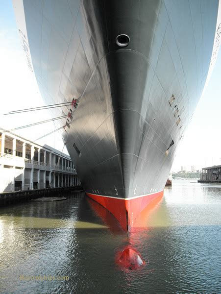 Cruise ship FAQ - bulbous bows