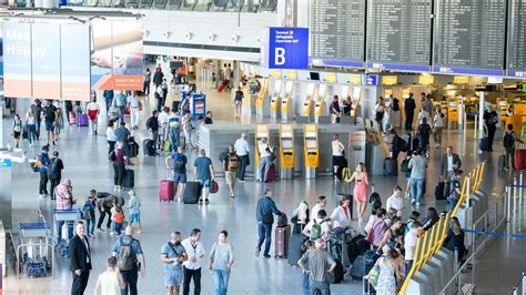 Ankunft condor flughafen frankfurt | Flughafen Frankfurt Flugplan ...