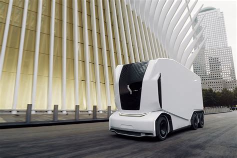 ellectric — The future of freight transport: Einride's remote pod operators