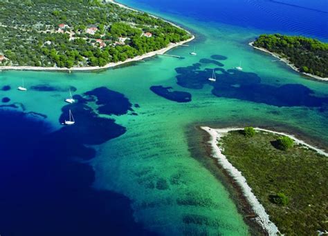 Best Trogir Beaches - Top Beaches in Trogir Riviera - Split Croatia ...