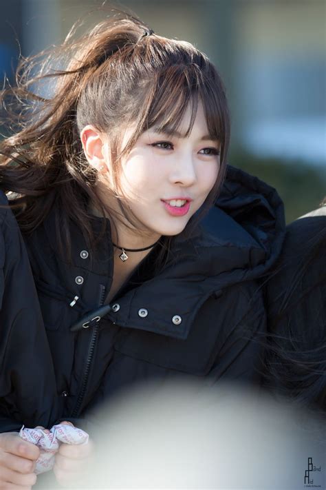 Dreamcatcher Yoohyeon | Dream catcher, Kpop girl groups, Kim