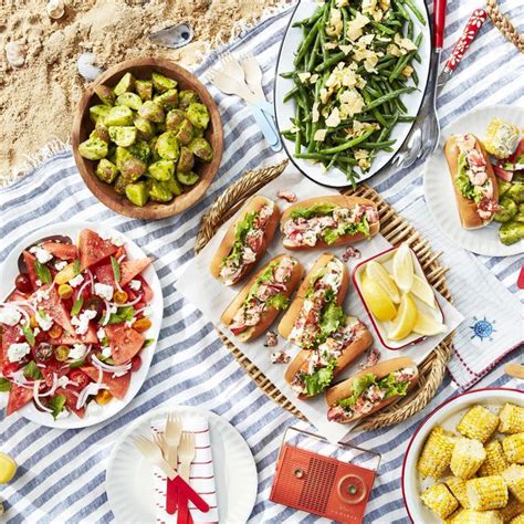 Plan the Perfect Picnic Feast with These Deliciously Packable Recipes ...