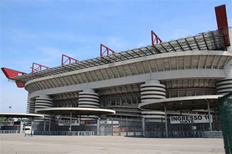 Italy: San Siro Stadium Tour, Milan - Eat Sleep Love Travel