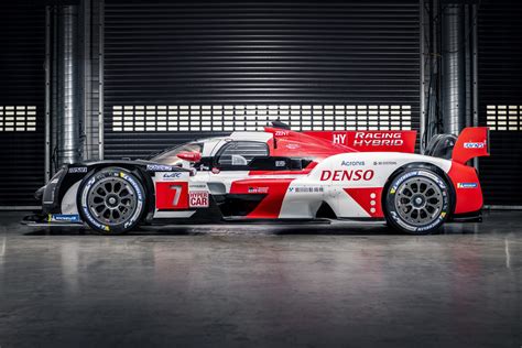 Toyota GR010 Hybrid nowym orężem Japończyków do walki w Le Mans