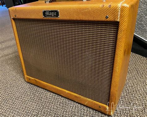 Magic Tweed Deluxe Pro Guitar Amplifier - with Relic'd Tweed Finish ...