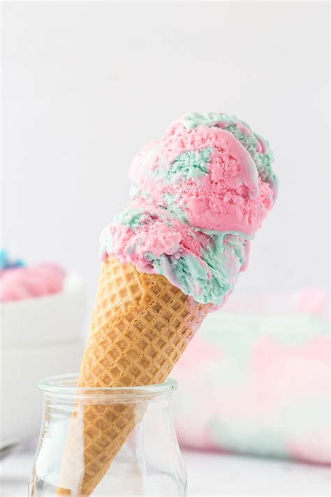 No Churn Cotton Candy Ice Cream Recipe (5 Ingredients!)