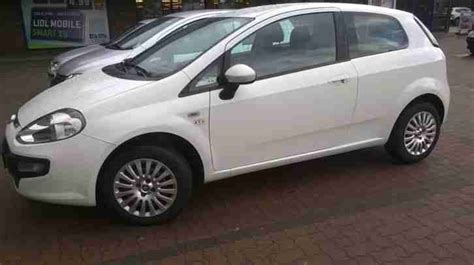 Fiat Punto Evo dynamic Diesel - Heißer Verkauf der Marke Fiat.