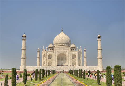 Dragostea a construit Taj Mahal